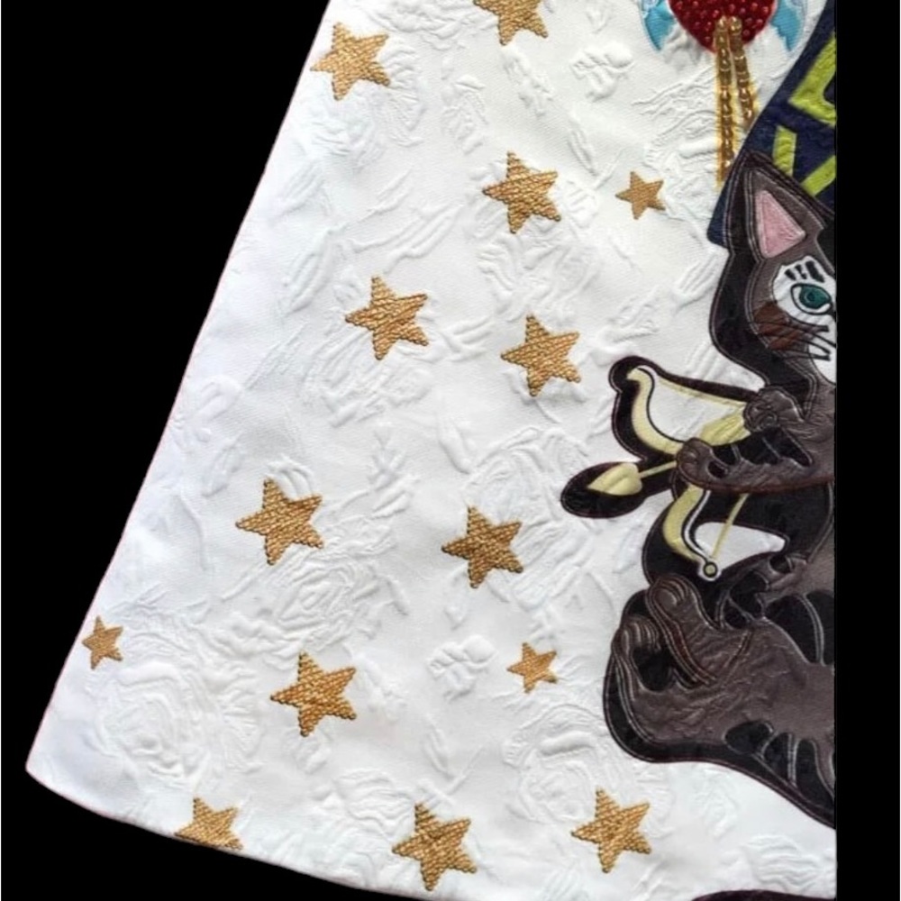 White Brocade Graphic Cat Design Dress - Picture 5 of 12